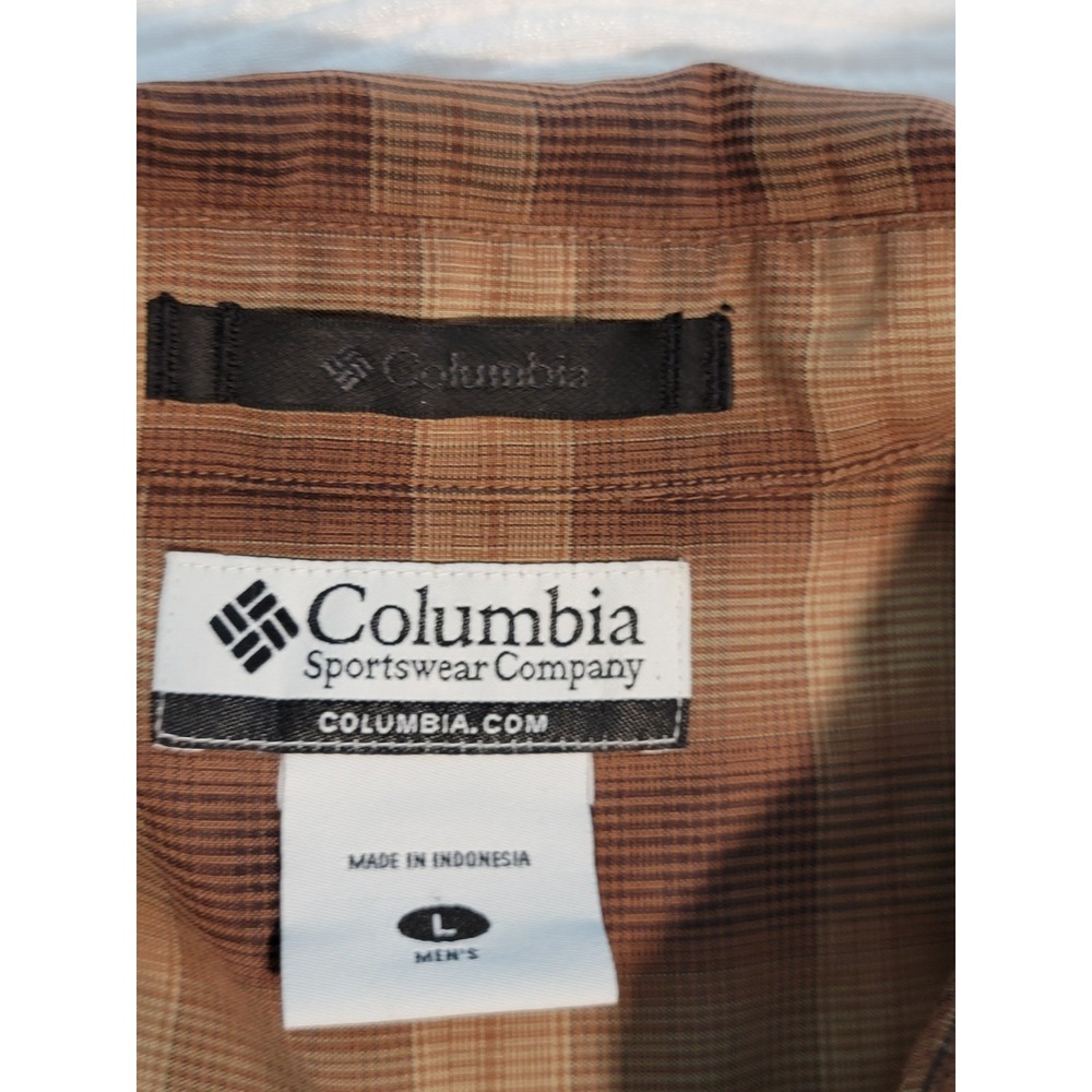 Columbia Men's Large Tan & Light Brwn Plaid Button-Down Long Sleeve Shirt w/ Zip - Picture 2 of 5